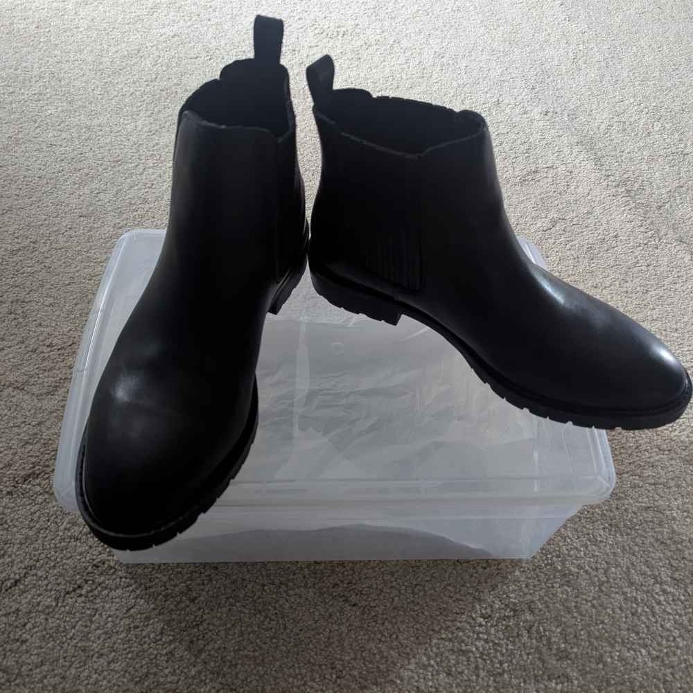 Steve Madden Black Ankle Boots